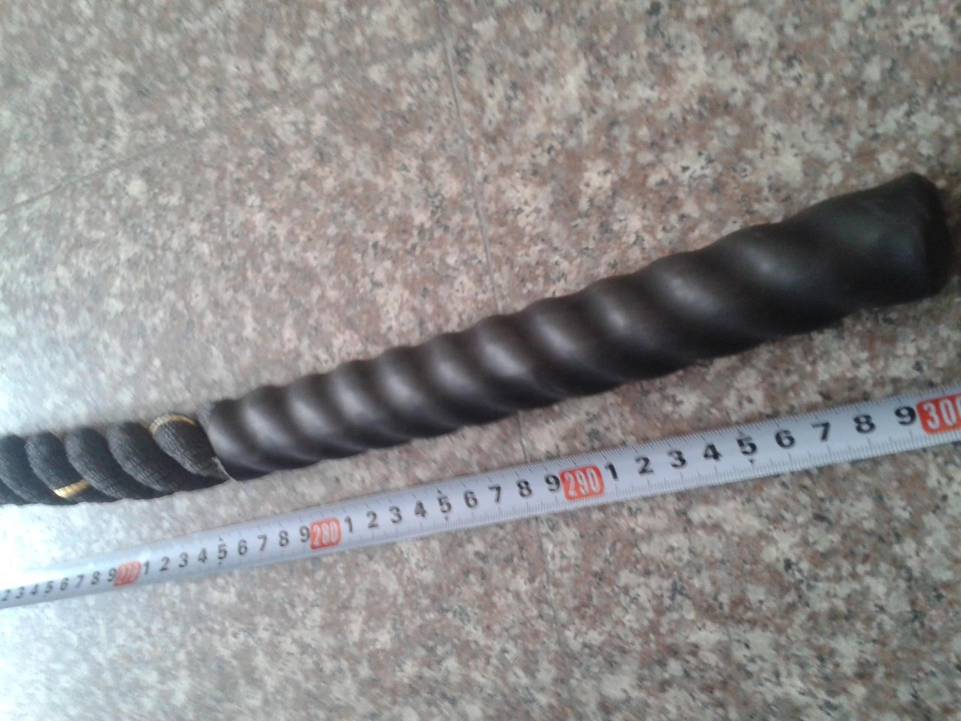 Three strands of thick skipping rope